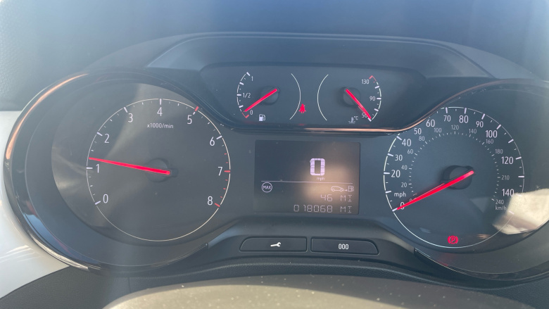 Vauxhall Crossland 1.2 Turbo Griffin 5dr Petrol Hatchback